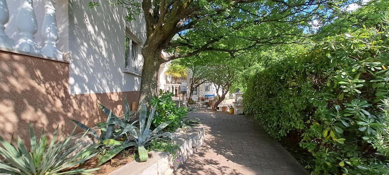 Villa Haus Niko Senj  Buitenkant foto