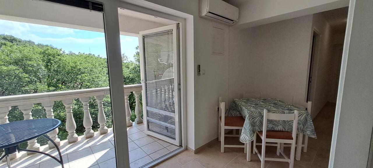Villa Haus Niko Senj  Buitenkant foto