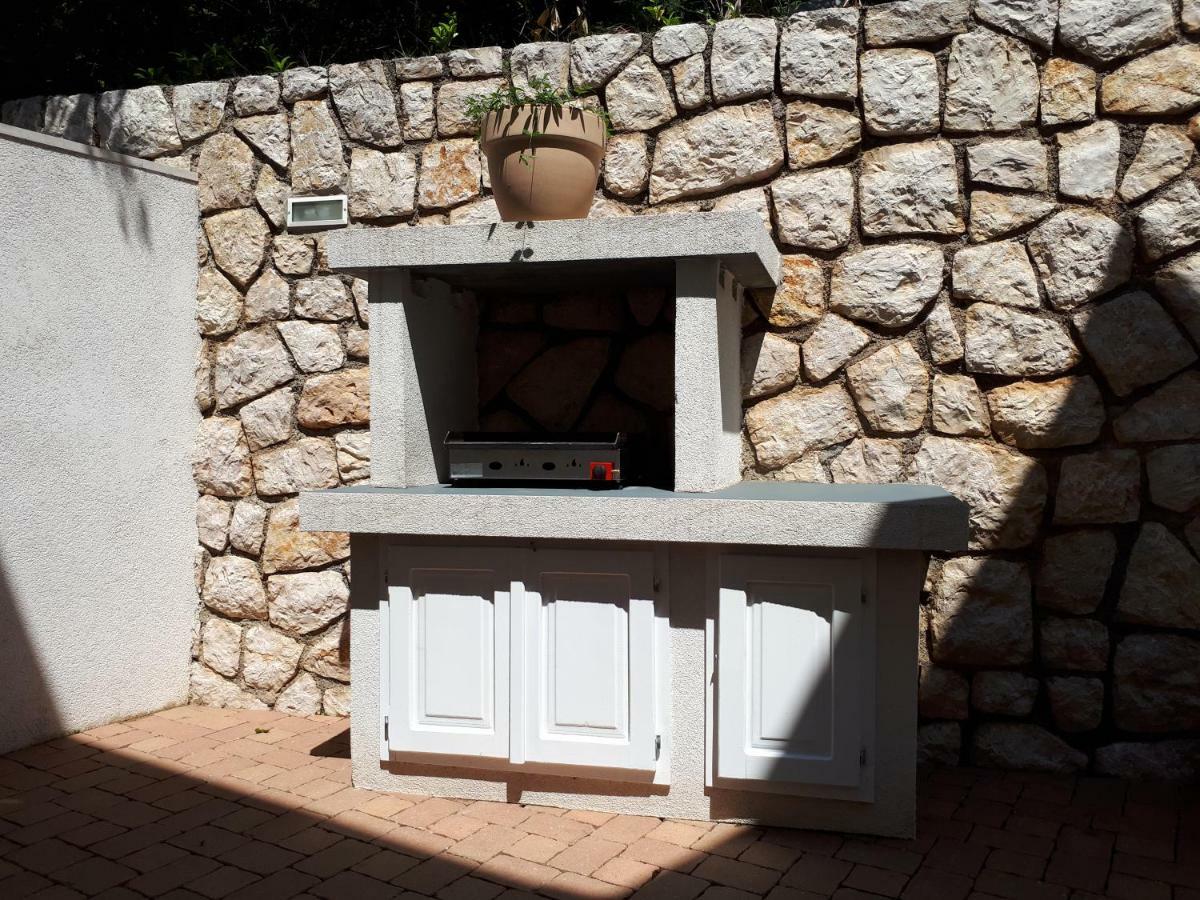 Villa Haus Niko Senj  Buitenkant foto